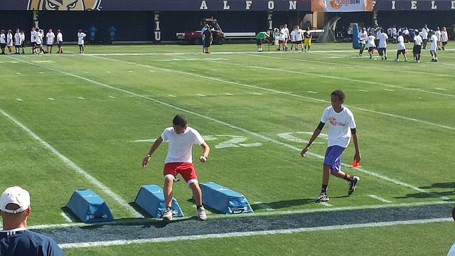 也使活塞能 也使活塞能